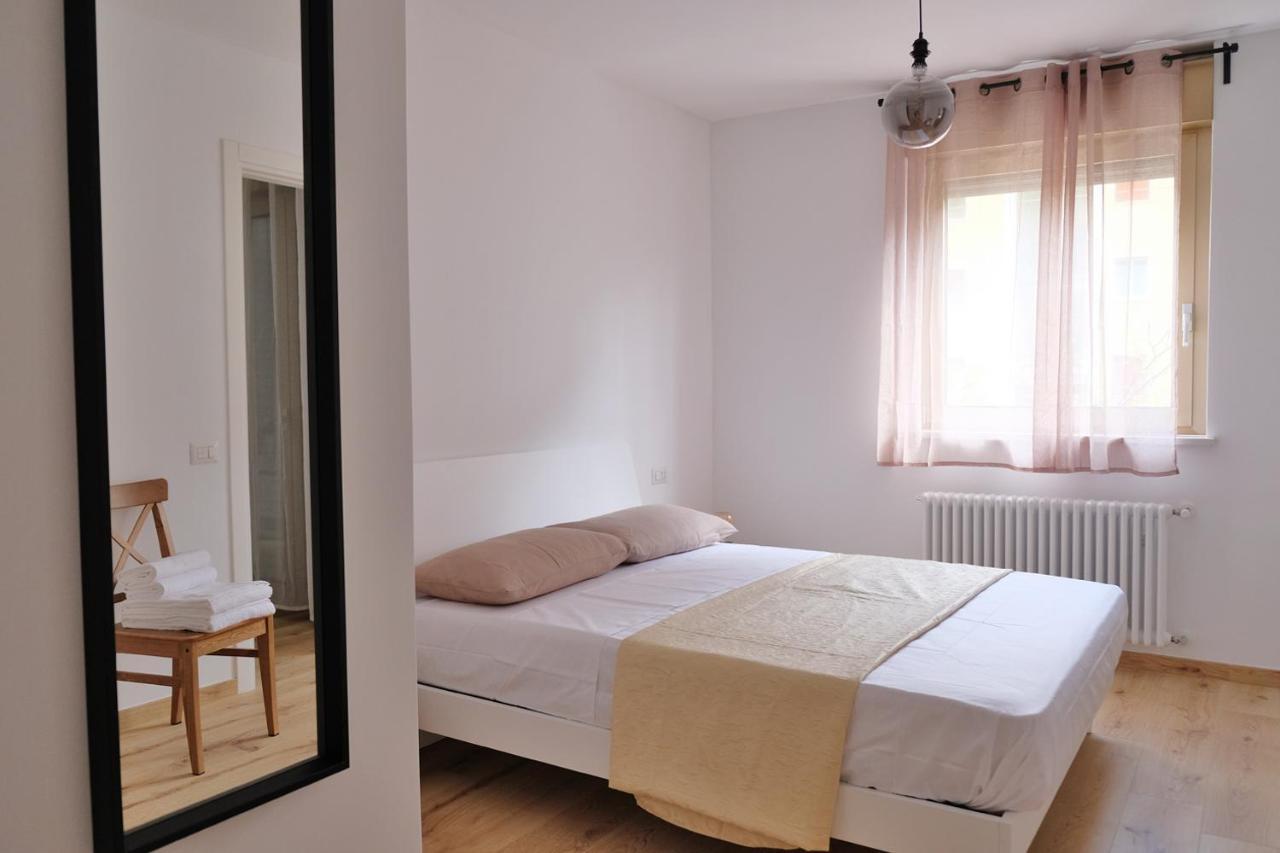 Appartamenti Alle 5 Torri Mezzolombardo Exterior photo